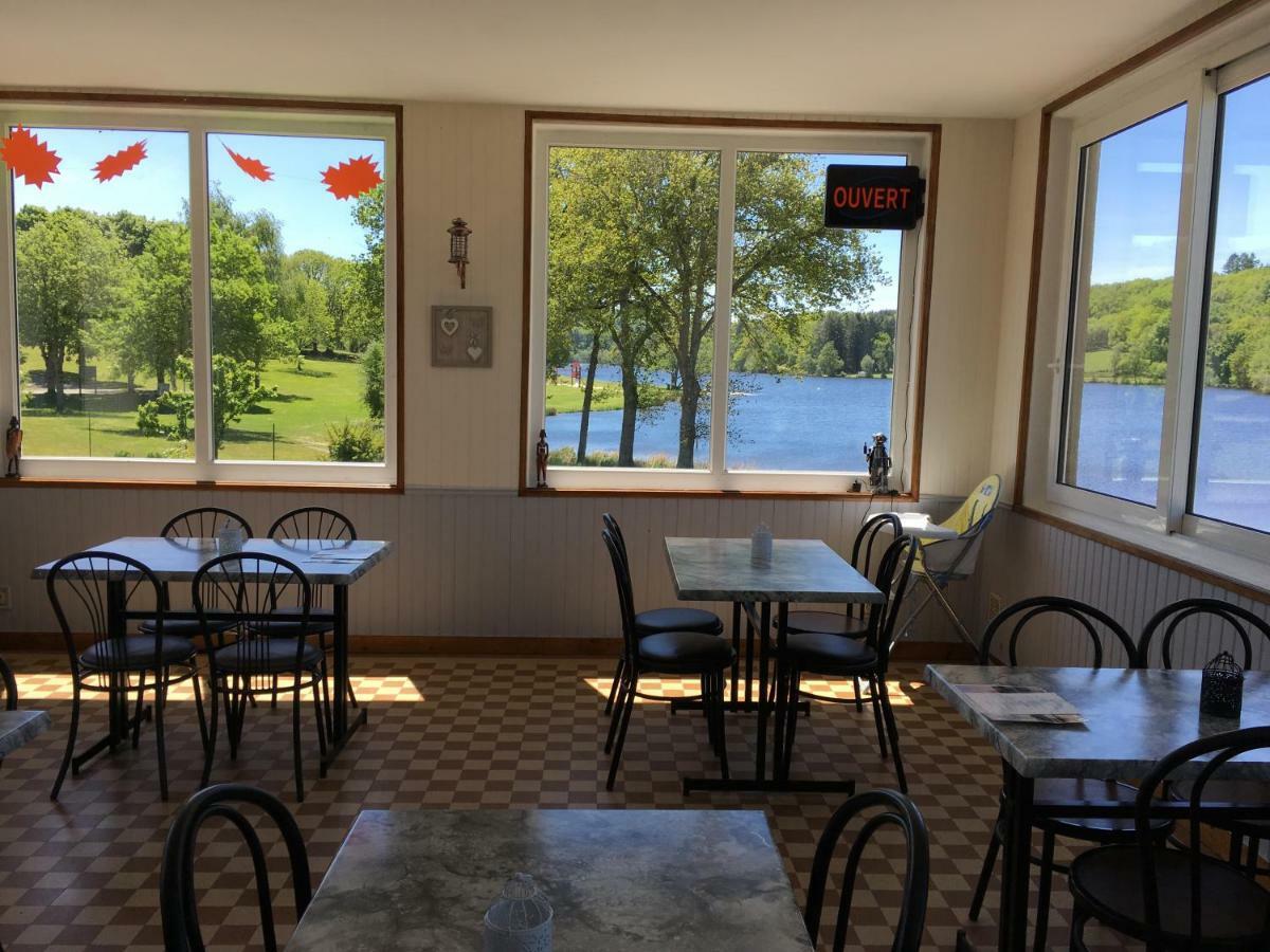Bar Le Lac Bessines-sur-Gartempe Exterior photo